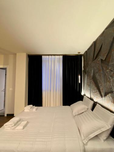Tirana Central Rooms Blloku, Tirana (zdjęcie 10)
