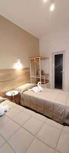 Superior Double Room image 8