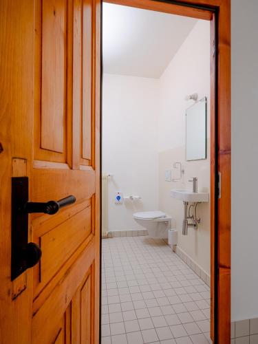 Single Room with Private External Bathroom
