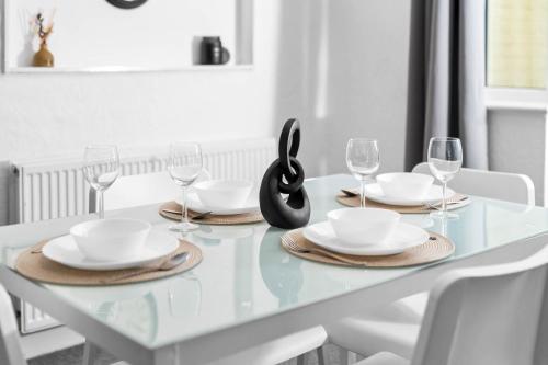 Stylish 3 Bedroom House - Parking - Garden - Great Barr - Netflix - Top Rated -121J, Birmingham (fotografie 5)
