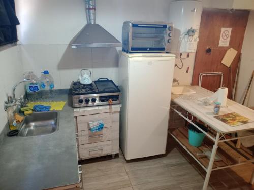 Konyha, Montaña de Cata (Montana de Cata) near Gov. Francisco Gabrielli nemzetközi repülőtér