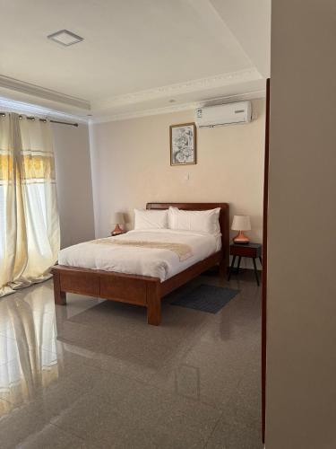 Eleganciana Lodges Limited - image 3