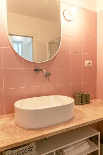 Ravebility - self check-in, Quartu SantʼElena (fotografie 8)