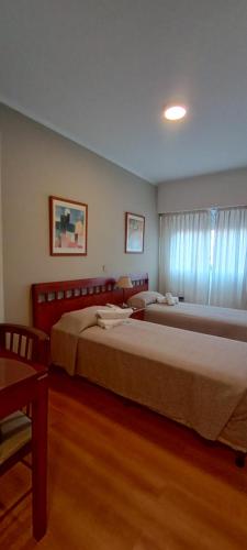 Standard Double Room image 6