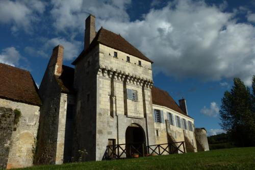 Chateau-monastère de La Corroirie chambre d'hôte Chemillé-sur-Indrois