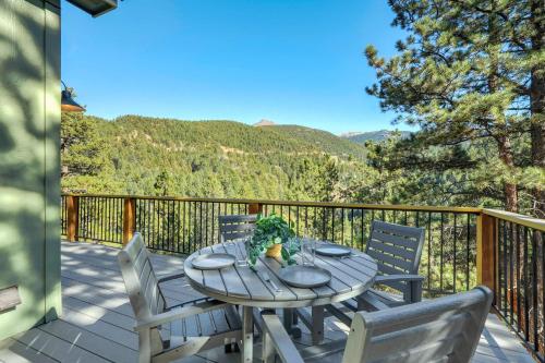 Valley Vista Lodge Hot Tub Shuffleboard Darts BBQ in Midland, USA