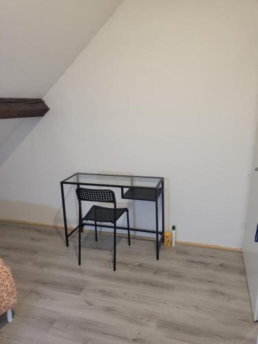 Enrike room 2 in Howald