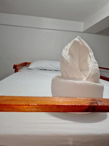 Chief's Villa Unit 4- Dormitory with kitchen, Daanbantayan