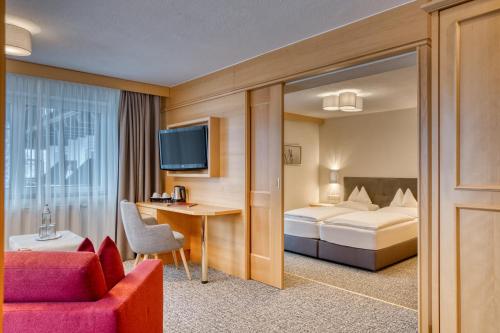 Parkhotel Seefeld - image 3