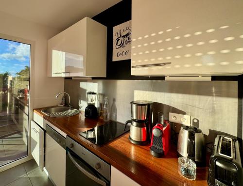 Appartement terrasse vue mer piscine privée 2 chambres