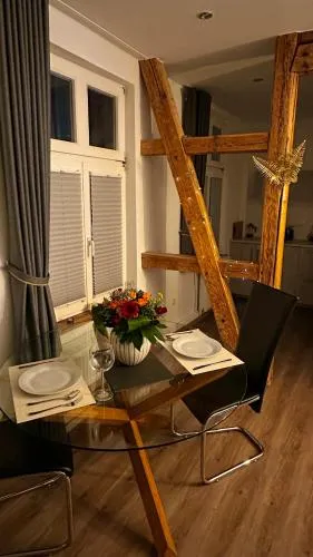 Apartment Mauerblick in der Altstadt mit Smart TV Waschtrockner und voll ausgestatteter Küche in Goslar, Deutschland