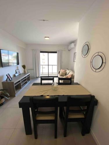 Acogedor y comodo depto con excelente ubicacion y cochera - Bonavista Rentals