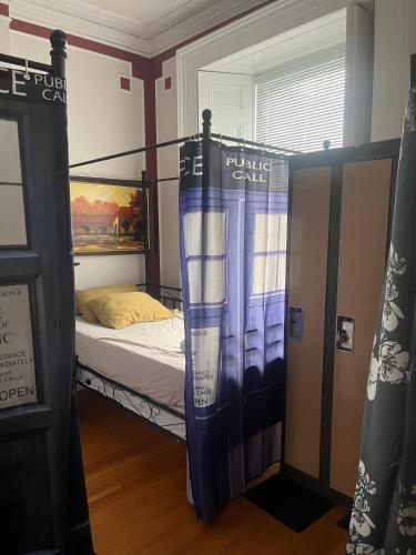 1 twin bed