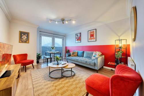 Modern 2 Bed Flat with Free Parking, Glasgow