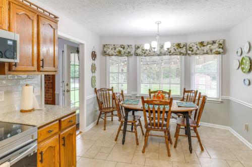 Large Yard & Basketball Hoop: Murfreesboro Home! in La Vergne (TN)