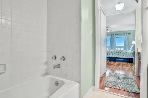 Ocean Shore Getaway #A6 Ocean Shore Getaway #A6