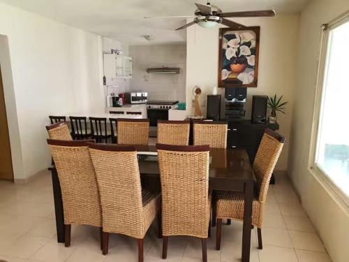 المرافق, Casa Tulipanes in Morelos