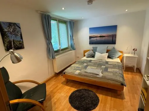 Gemütliche Gästewohnung Waldblick in Laasdorf, Deutschland
