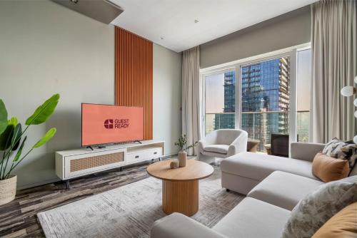 GuestReady - 1BR w/ Dubai Marina View & Balcony, Дубай