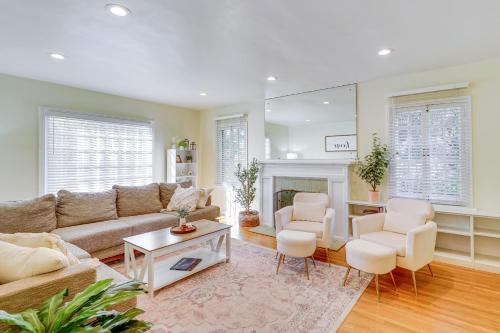 7 Mi to Downtown Salt Lake City Charming Home