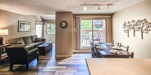 Toby Creek Lodge by StayIn in พาโนรามา (BC)