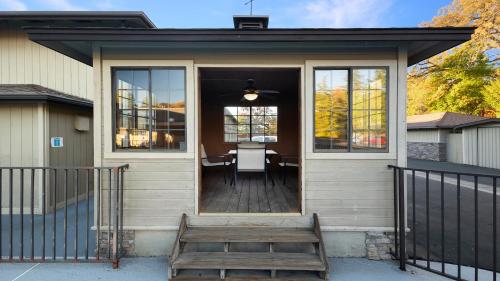 Kolam renang, Sonora Aladdin Motor Inn in Sonora (CA)