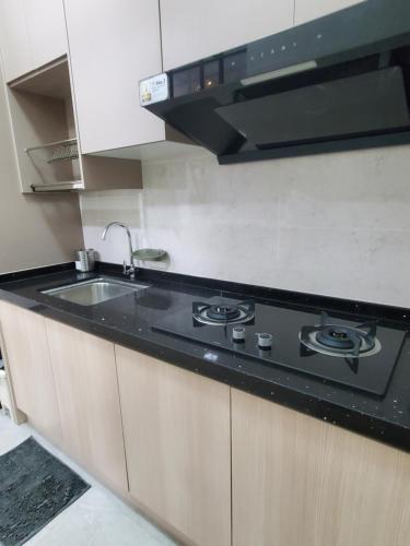 Kitchen, AFFAN Homestay near PICC & Putrajaya Lake in Dengkil
