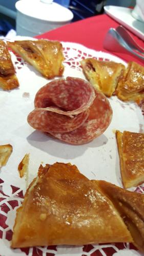 Fly Boutique Hotel - image 8