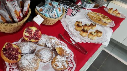 Fly Boutique Hotel - image 3