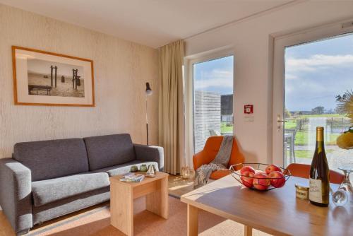 Ferienwohnung Wachtelkönig 06 im Wreecher Idyll Rügen by ruyastay in Putbus, Deutschland