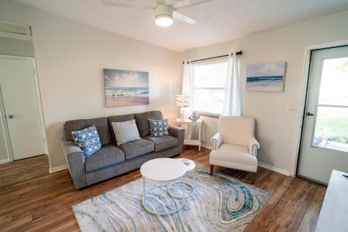 Beautiful home close to the Beach and Mayo Clinic Beautiful home close to the Beach and Mayo Clinic