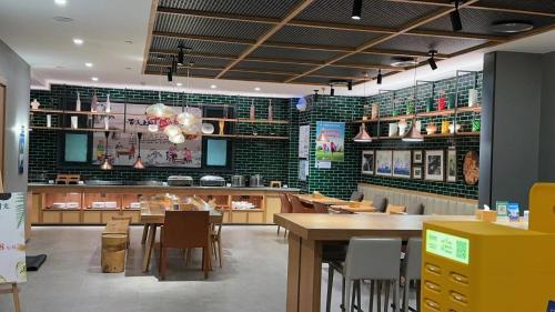Qiuguo Hotel Chongqing Guanyin Bridge Branch – Chungking (Chongqing), KY