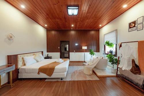 Biệt Thự Đà Lạt Nghỉ Dưỡng Gia Đình – khách sạn tại Xuân Thọ