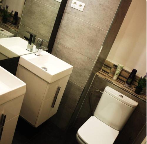 Suite en apartamento privado terraza centro, Bilbao (photo 9)