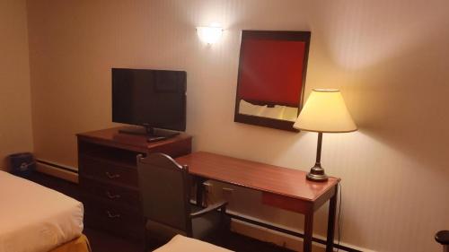 2 double beds