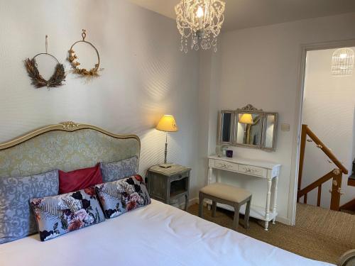 T2 Cosy et Confortable au coeur d'Aubusson in Aubusson