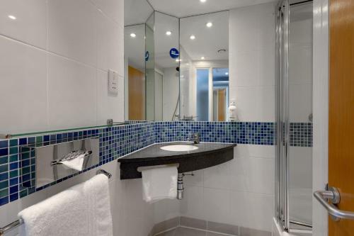 Holiday Inn Express Norwich an IHG Hotel - image 13