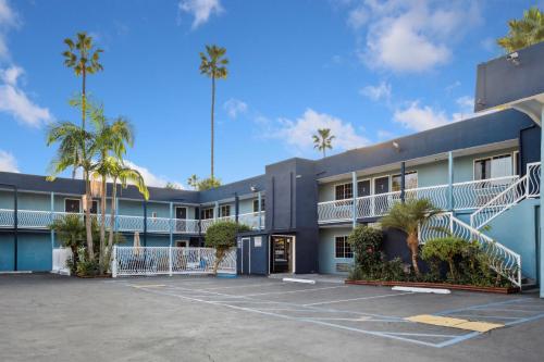 Hotel H-Wood - image 9