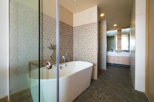 Koh Talu On Shore Hotel & Resort Koh Talu On Shore Hotel & Resort