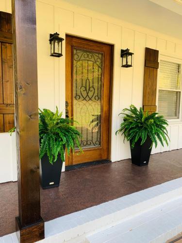 入口, Travelers Rest Treasure - Sleeps 8 - 3 Bedroom 2 Bath - Pets Welcome in 特拉夫勒斯雷斯特
