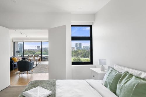The Grove - Convenient Riverside Living - image 12
