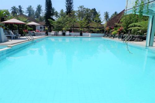 Minak Jinggo Hotel in Glenmore