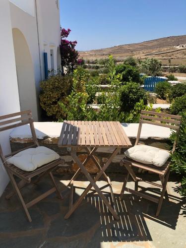 ทางเข้า, Eliza & Mike's Villas Paros in เกาะเพรอส