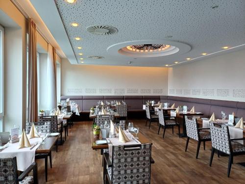 Restaurante, BERG & SPA HOTEL GABELBACH in Ilmenau