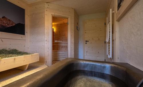 Sauna, Ciasa Iachin - Dolomites Dream Retreat in San Martino In Badia