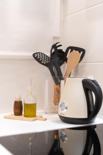My Happy Greek Home - image 6