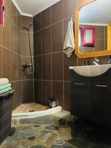 Thomas house Thomas house