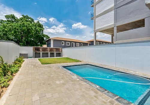 Swimming pool, Retreat in Randburg - The Base Apartments, Ferndale near Delta Park