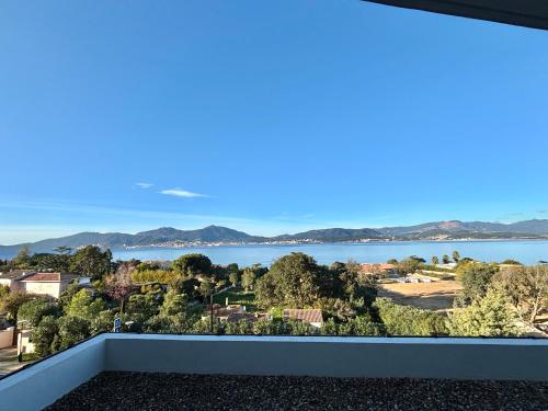 景觀, Appartement vue mer Royal Palm Porticcio in 波爾蒂喬