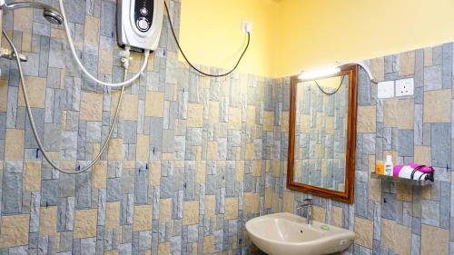 Double Room image 2